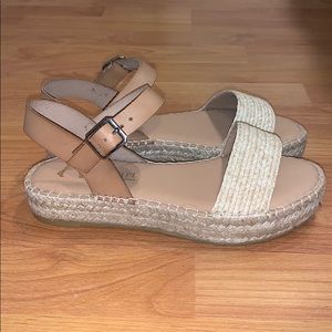 Espadrille sandal